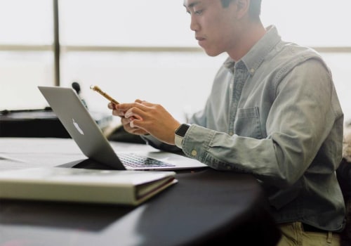 Who Prepares a Private Placement Memorandum?